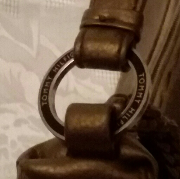 Tommy Hilfiger small metallic gold purse - Picture 4 of 5